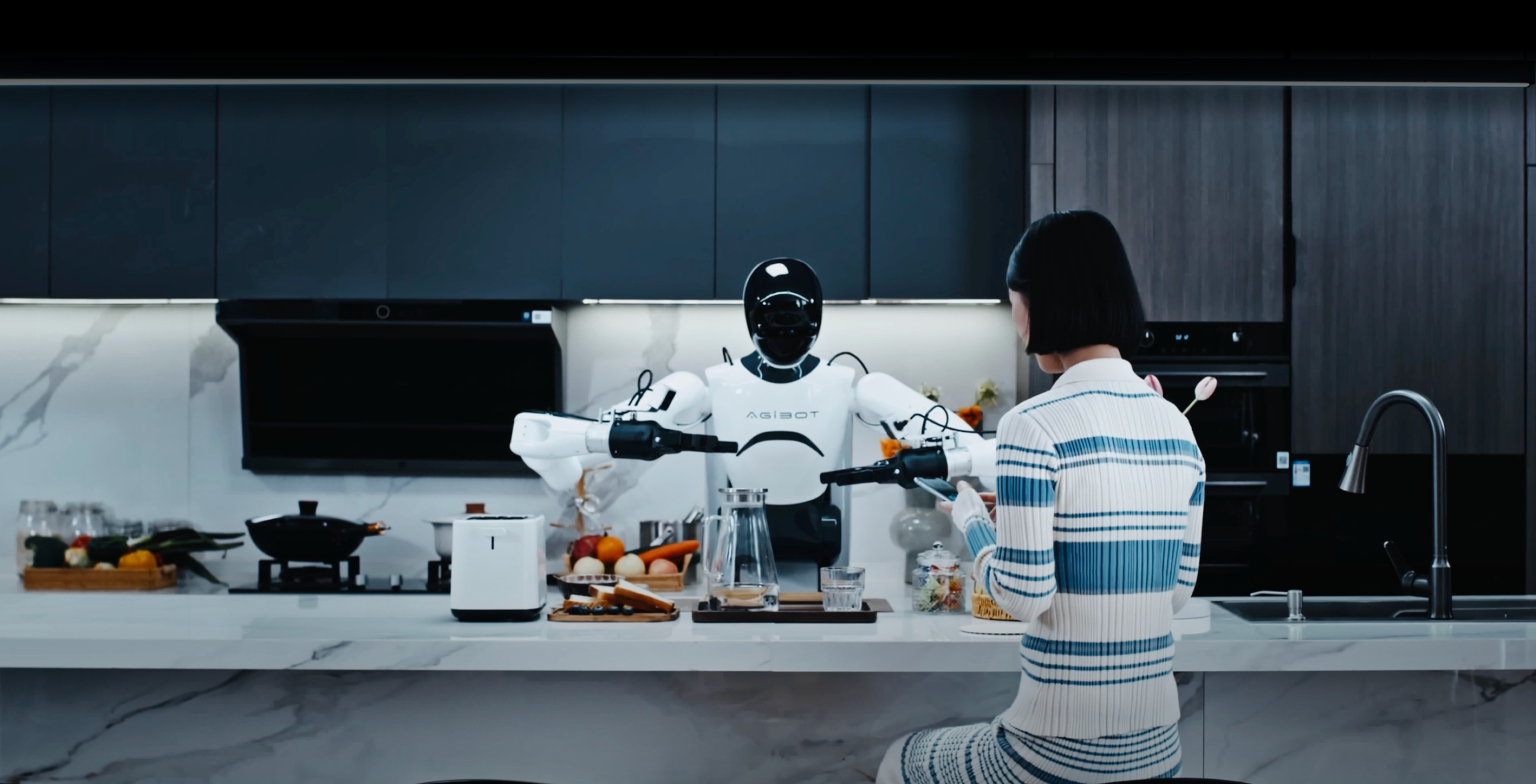 XKTY.COM星空·（中国）发布！ Genie Studio：行业首款具身智能一站式开发平台